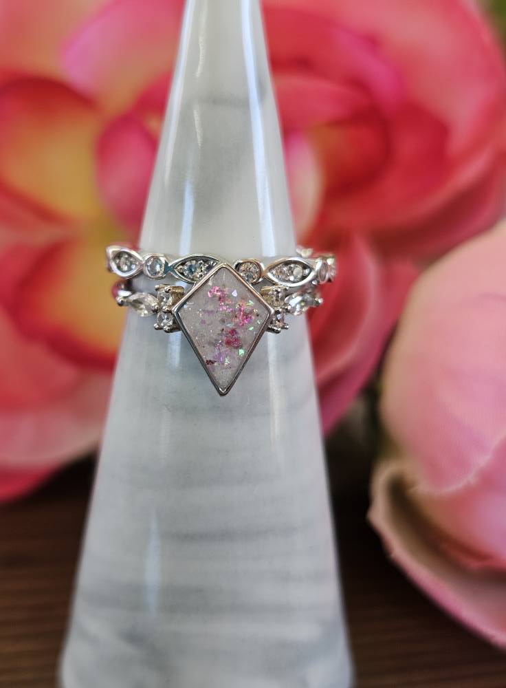 Kite Ring